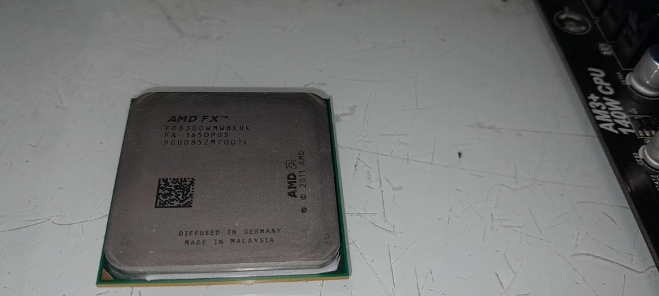 Processore Amd Fx8300 Bulldozer+ 4gb Ram Ddr3+ Regalo Scheda Madre Am3+ - Immagine 3 di 3
