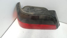 Feu arrière Peugeot 605