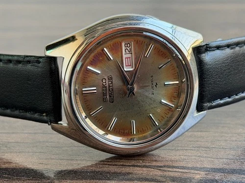 Vintage Seiko 5 Actus 21 Jewels Pateena Dial 7019-7060 Men's  Spares/Repair(49)
