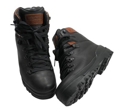 Timberland World Hiker Boot in Black Brown