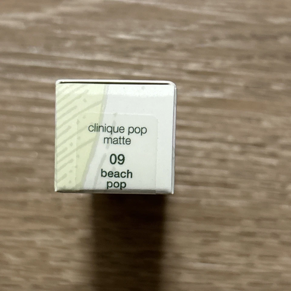 Clinique Pop Matte Lip Colour + Primer #09 BEACH POP - Size 0.13 Oz. / 3.9 g - Image 2 of 3