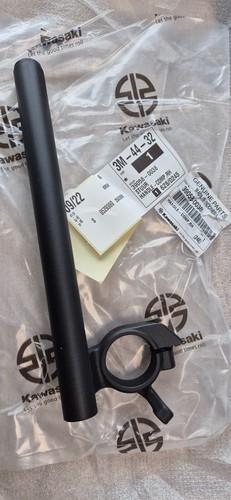 Kawasaki Ninja 125 Right Hand Handle Bar 39058-0038
