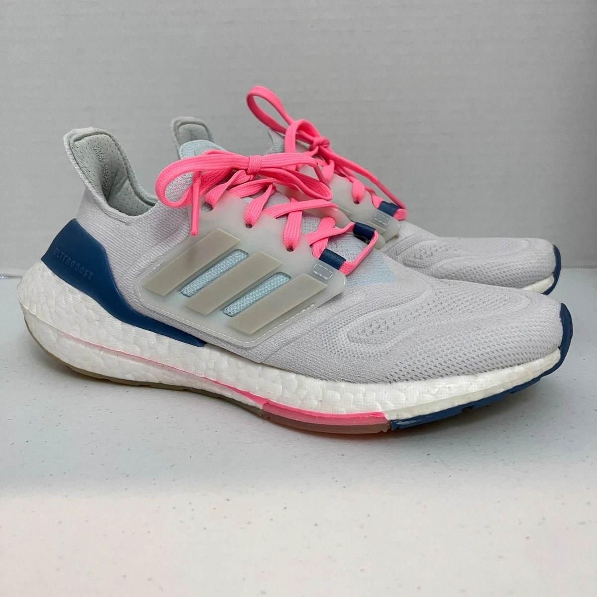 adidas women's ultraboost 22 running shoes