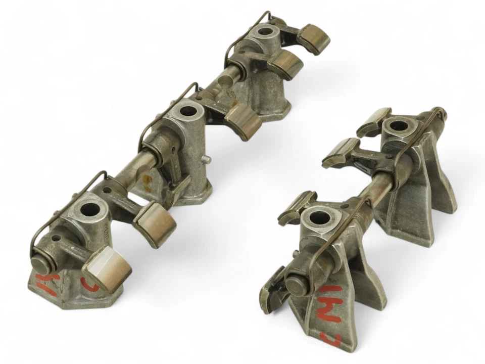 1981 - 1985 Mercedes Benz S Class W126 300Sd Rocker Arm Bracket Engine M Otor — 第 4/4 张图片