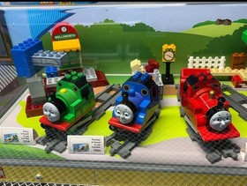LEGO Thomas and Friends STORE DISPLAY CASE  5554,  5556,  5555, 5552 RARE DUPLO