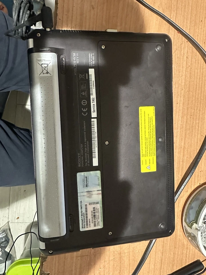 NETBOOK SONY VAIO PCG 4V1M - Immagine 4 di 4