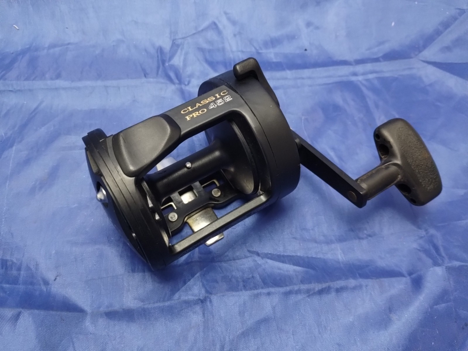 Okuma Classic Pro CL 452 Level Wind Series Reel Hard To Find Clean