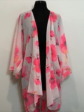 Lovely J Brand Plus Size Kimono Light Pink Floral 3/4 Sleeves