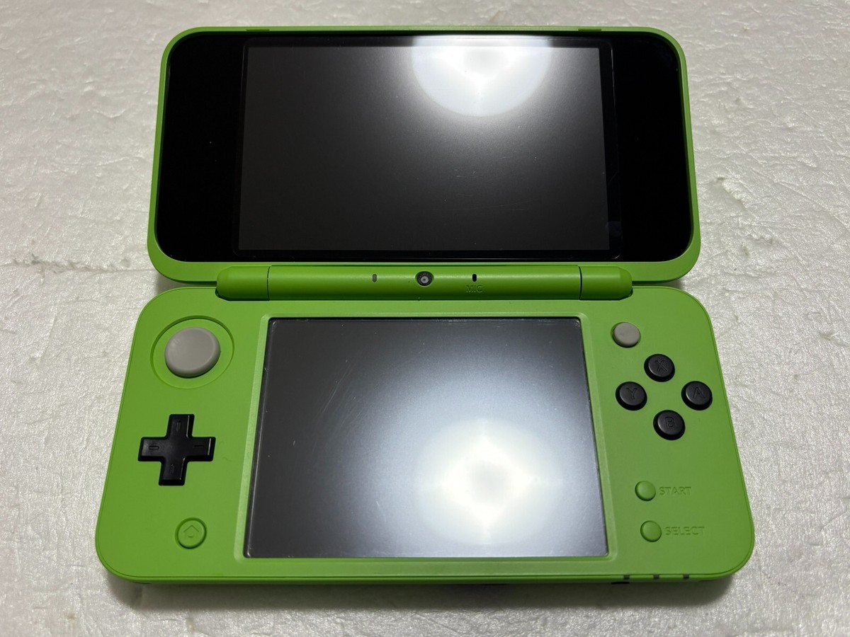New Nintendo 2DS XL Minecraft Creeper Edition Console New Nintendo 2DS XL Minecraft Creeper Edition Console
