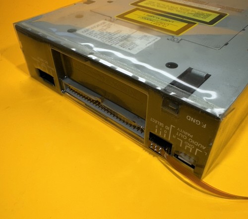 Sun 370-1312 SunCD 5.25" 644MB CD-ROM Lt Grey Bezel Sony CDU-8012 X558A w/CABLE - 第 15/20 張圖片