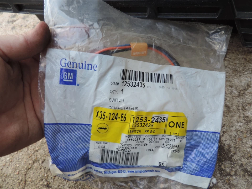 通用 12532435 开关 Asm,前侧门锁 Cyl — 第 2/4 张图片