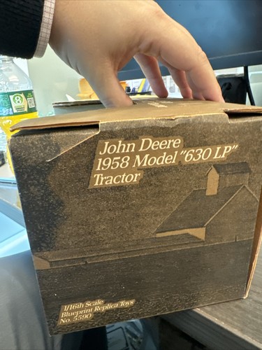 Ertl John Deere Tractor 1958 Model 630 LP 1:16 diecast metal Farm Toy MIB #5590 - Picture 6 of 8