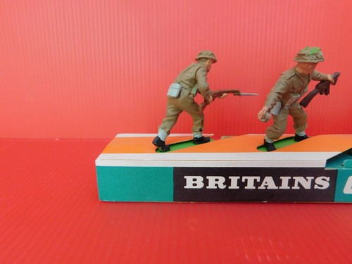 BRITAINS LTD : 2 EM E GUERRE MONDIALE / ARMEE BRITANIQUE BEL ENSEMBLE de 6 P; - Imagen 7 de 9