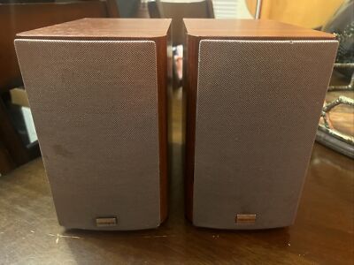 Onkyo D-N3XA Micro Component Mahogany Tone Laminate Bookshelf