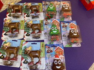 pooping reindeer toy