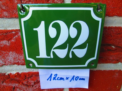 Numéro de maison n°122 chiffre blanc sur fond vert 12 cm x 10 cm émail - Photo 1/12