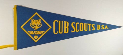 Vintage 1970's Cub Scouts B.S.A. 30" Pennant Flag Banner Boy Scouts of America
