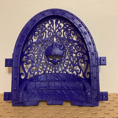 Monster High Freaky Fusion Catacombs Replacement Part Logo Backdrop Wall