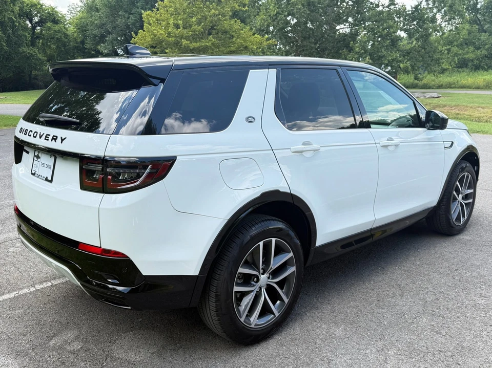 Land Rover Discovery Sport P250 SE 2024-Dynamic con paquete de clima frío Foto 3 de 4