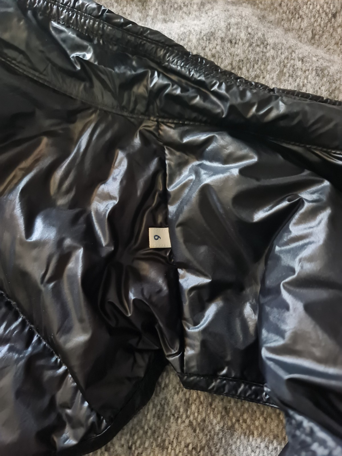 Moncler Gilet Mens Size 6 XL image 4