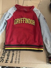 WIZARDING WORLD OF HARRY POTTER GRYFFINDOR PULLOVER SWEATSHIRT - KIDS MEDIUM