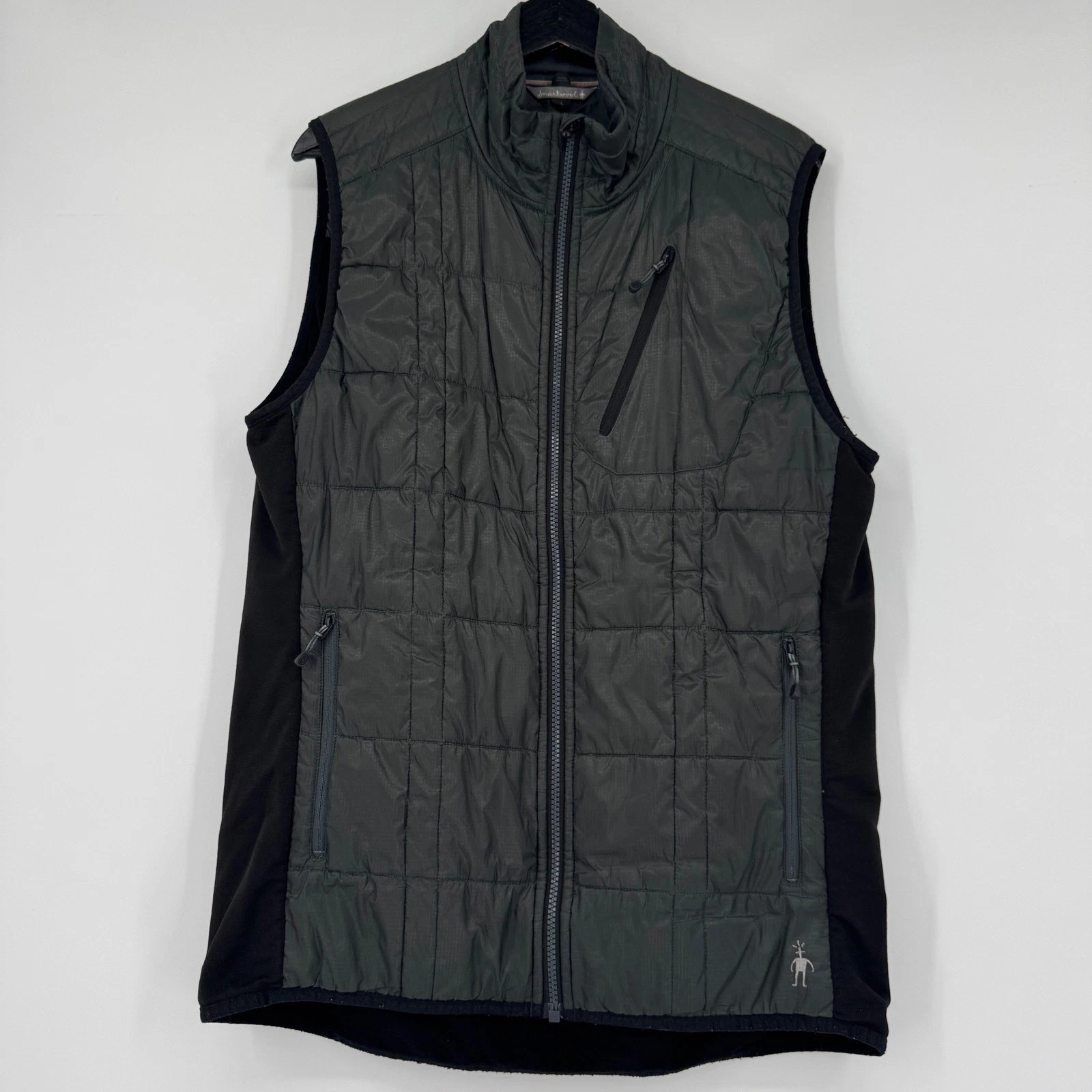 Smartwool Mens Smartloft 60 Full Zip Quilted Merino Wool Vest Gray Black Large
Opens in a new window