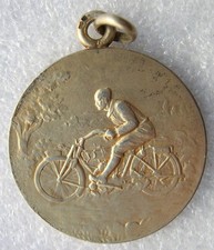 SUPERBE MEDAILLE ANCIENNE MOTO époque 1910-1920 ?   Terrot ?