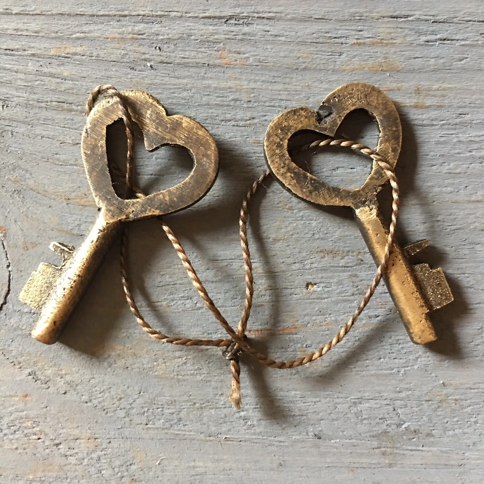 Ornate Heart Lock, Solid Brass With Antique Finish And Two Keys, 2” X 1.25” - product detail image 6