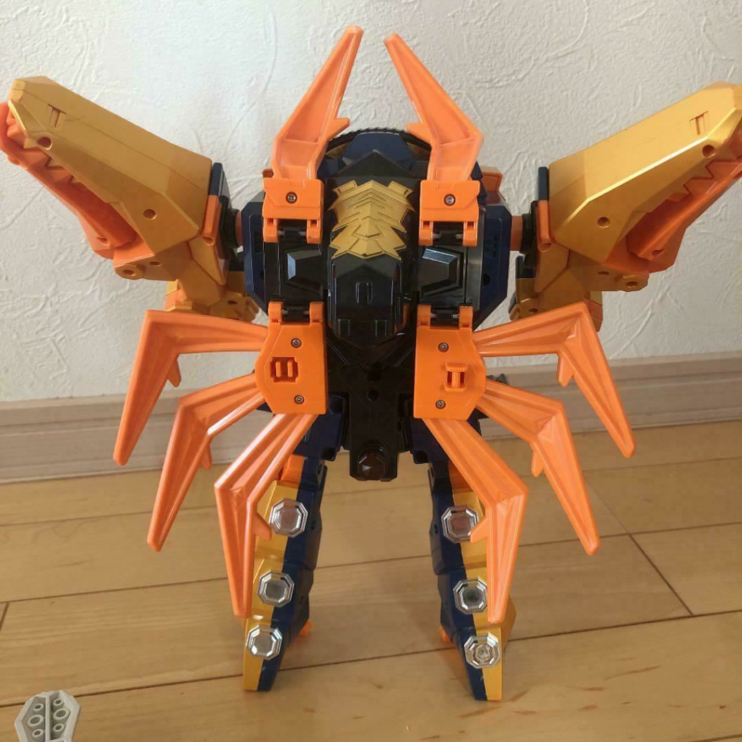 Power Rangers Samurai Shinkenger DX Claw Octo Megazord Set