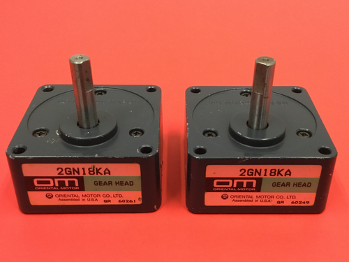 ORIENTAL MOTOR CO. - P/N: 2GN18KA - Testata ingranaggi - LOTTO DI (2) - Foto 1 di 3