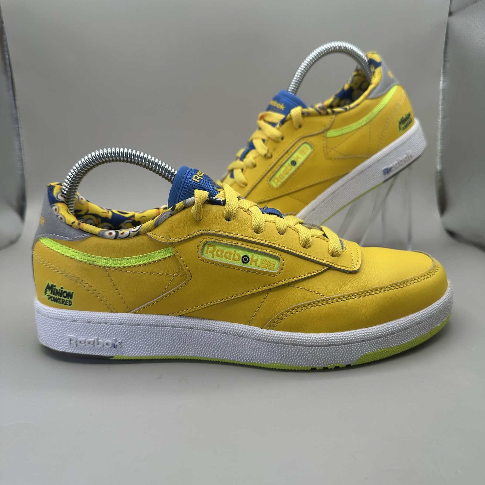Youth Size 6 Yellow Leather Sneakers Fx3352