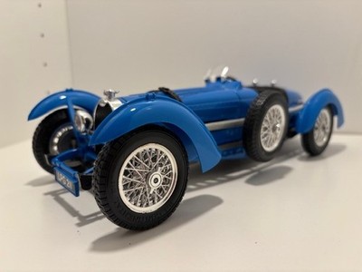 Burago Modellauto 1:18 Bugatti Type 59 (1934) kobaltblau