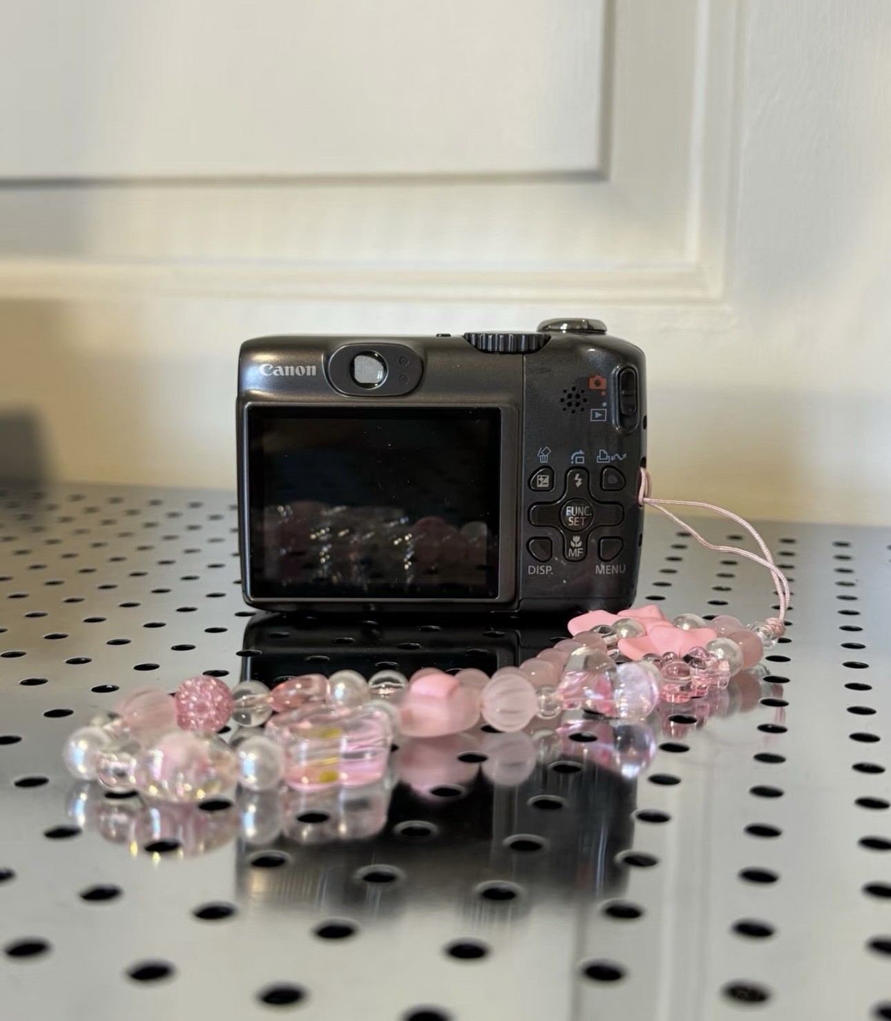 Canon PowerShot A590 IS Digital Camera Tested & Working.