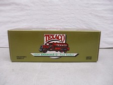 Ertl Texaco 1930 Diamond T Fuel Tanker