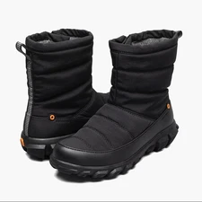 BOGS CEDAR QUILT Women's Waterproof Boots, Black, Size 10, NWOT display pair