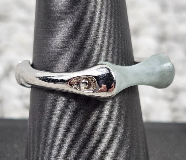 Vintage BBJ Sterling Silver Jade Band Ring Size 8.25 Weighs 5 Grams