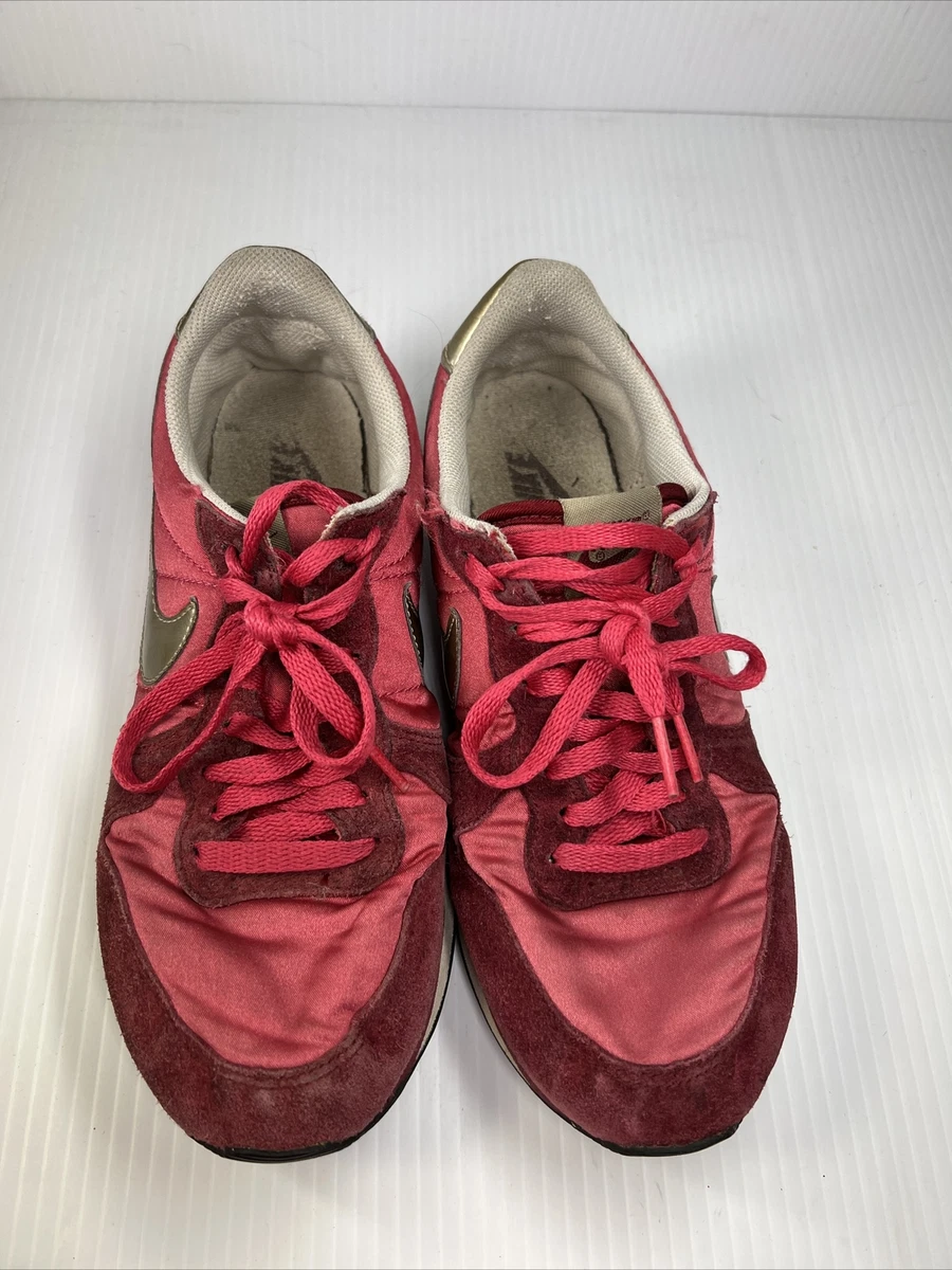 Nike Internationalist Women Waffle Red Gold Running Racer 316374 691 Size 8