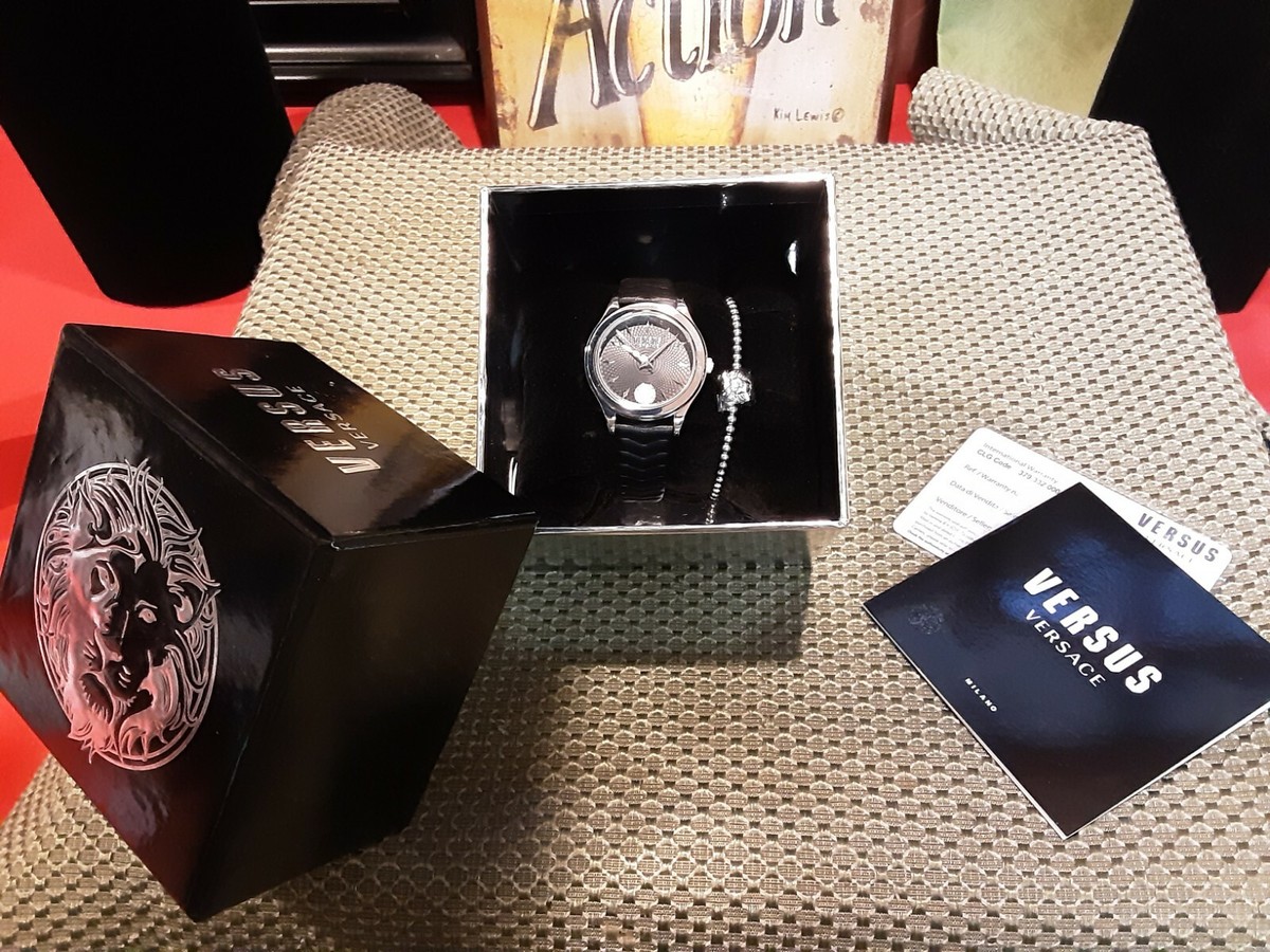 Versus Versace Silver Watch and Bracelet Set Versus Versace Brick Lane Ladies Green Dial Watch +  main image 3