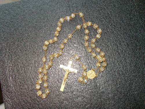 Vintage Goldtone/ Filigee/ Faceted Crystal Beaded Rosary w Box - Picture 5 of 12