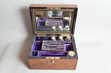 Victorian Style Travel Set / Toiletries - London