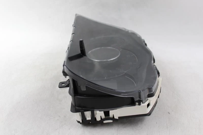 Speedometer Cluster MPH Hatchback Note Sr Fits 2015-2019 NISSAN VERSA OEM #28224 - Image 3 of 4