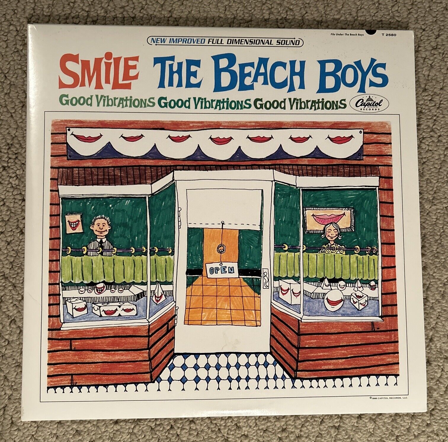 The Smile Sessions Beach Boys Record 2011 EMI T2580 vinyl LP VG+ / EX Unplayed