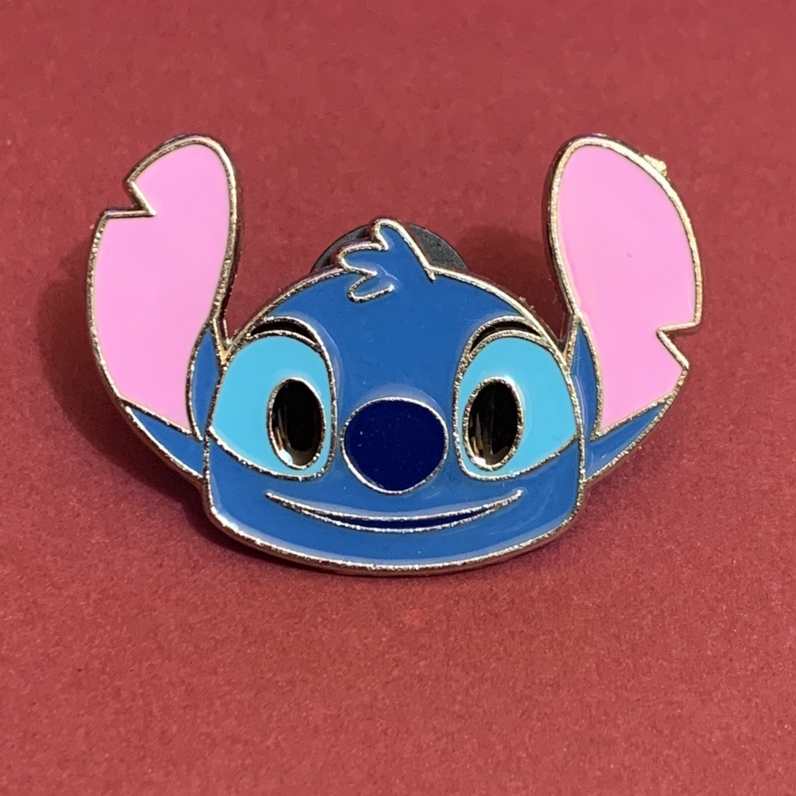 Disney Emoji Stitch Pin - Happy