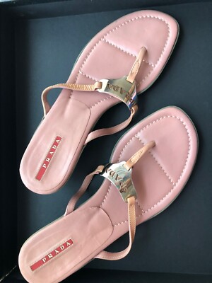 PRADA 37 1/2 24.0 ミュール サンダル ベージュ/XC43 Prada Logo Buckle Leather Kitten Heel Sandals - Size 37