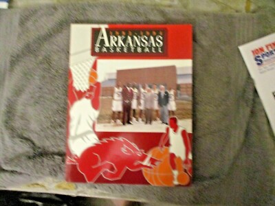 1993-94 ARKANSAS RAZORBACKS BASKETBALL MEDIA GUIDE Yearbook 1994 CHAMPS ...