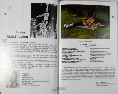 World Champion Los Angeles Lakers Are Cookin' Family Kochbuch 1985 HC 184 Seiten - Bild 9 von 10