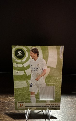Luka Modric [Memorabilia] #18 2020 Panini Chronicles Panini La Liga card