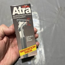 Vintage Gillette Atra Razor Pivoting Twin Blade Sample Invitation Pack box NOS