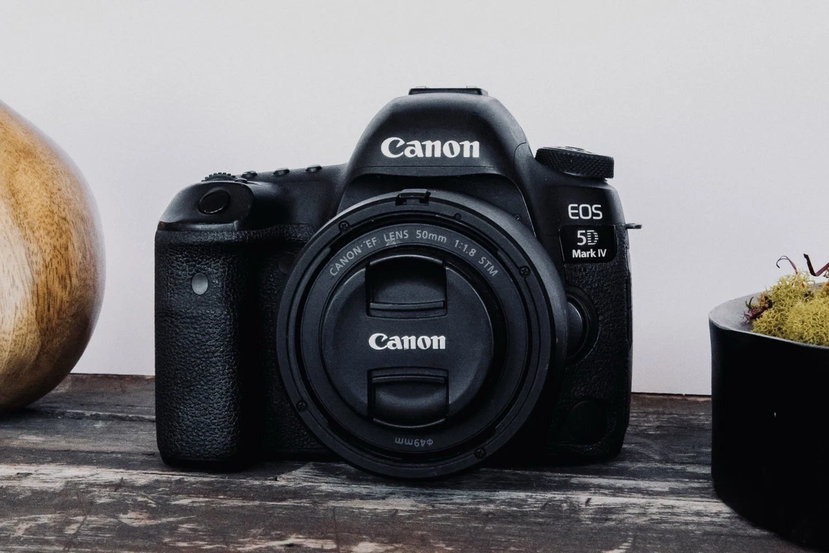 Canon EOS 5D Mark IV Digital Cameras for Sale | Shop New & Used
