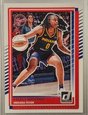 2025 Donruss WNBA #19 Kelsey Mitchell Indiana Fever